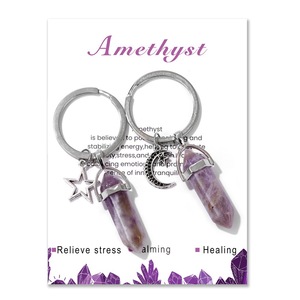 Gantungan Kunci Batu Amethyst Bentuk Kolom Heksagonal Logam 2 Pcs/pasang, Gantungan Kunci Mobil Model Bulan dan Bintang untuk Ibu dan Anak - Product Image 2