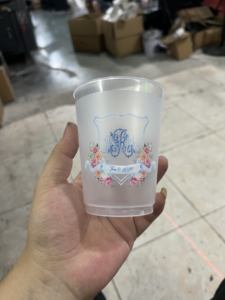Bicchieri Flessibili Opachi Infrangibili con Stampa Digitale a Colori Personalizzata per Bomboniere Matrimoniali - Product Image 4