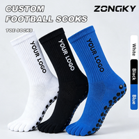 Chaussettes de football à cinq doigts personnalisées à faible MOQ, avec compression des orteils séparés, soutien de la voûte plantaire, logo jacquard personnalisé, pour jeunes et adultes, antidérapantes