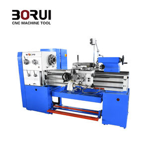 Tour à métaux horizontal manuel C6240D avec banc trempé par induction et système DRO pour l'usinage en atelier et le développement de prototypes - Product Image 3