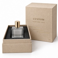 Boîte rigide verticale pour parfum avec logo personnalisé, en papier texturé spécial beige C01, 10x10x14cm, avec insert en mousse surélevé et dorure mate.