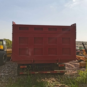 ขายร้อนใช้ Sinotruck Howo รถบรรทุกรถแทรกเตอร์6x4 - Product Image 5