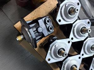 อุปกรณ์เสริมสำหรับรถขุด KYB-MSF-50-45 มอเตอร์พัดลม - Product Image 6