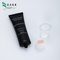Tube Kosmetik Hitam Matte PE Kosong 30-80ml 30mm dengan Roller Ball dan Tutup Sekrup Mengkilap untuk Kemasan Deodoran, Perawatan Intim, dan Krim
