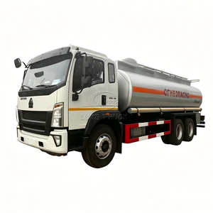 รถบรรทุกเติมน้ำมันเครื่องบิน 25000L-30000L HOWO รถบรรทุกน้ำมันสนามบินและอุตสาหกรรม รถบรรทุกน้ำมันในสต็อก - Product Image 1