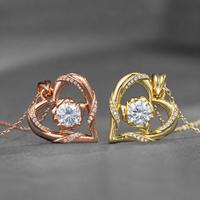 Kalung Hati Moissanite Potongan Brilian Berlapis Emas 14K 1.0ct VVS Bersertifikat Lab GRA Liontin Romantis Hadiah Unisex 925