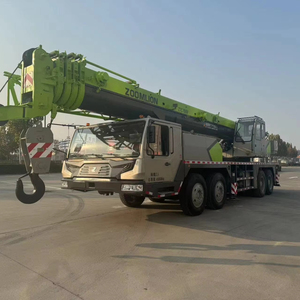 Grue mobile sur camion Zoomlion QY80V de 80 tonnes approuvée, moteur Weichai, pompe hydraulique Liyuan, occasion - Product Image 1