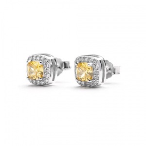 Orecchini a bottone con zirconi quadrati color argento per donna, gioielli eleganti e scintillanti, da indossare ogni giorno - Product Image 4