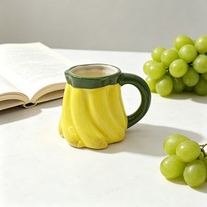 Tazza da Caffè in Ceramica a Forma di Uva 3D, Tazza Originale e Carina per Casa e Ufficio - Product Image 2