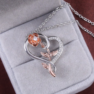 Ciondolo di lusso a forma di cuore con pietre intarsiate, ornamento decorativo alla moda per signore - Product Image 4