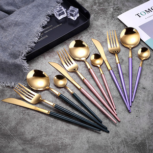 Juego de cubiertos de acero inoxidable, juego portugués de cuatro piezas, cuchillo para carne, tenedor, cuchara, cuchara para postre, suministros para hoteles - Product Image 3