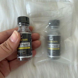 15 ml 0.5 oz chaque bouteille tenir la colle pour le remplacement des cheveux des hommes 101ml 3.4oz colle étanche pour <span class=keywords><strong>coiffeur</strong></span> en stock - Product Image 1