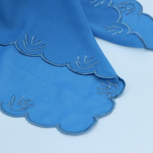 توريد حصري عبر الحدود: وشاح شيفون مطرز مربع الشكل، شالات طويلة بتصاميم مخصصة، عينات 100D سادة للنساء الماليزيات - Product Image 4