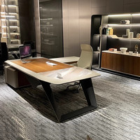 Bureau de direction modulaire moderne de luxe italien en cuir pleine fleur haut de gamme, bureau de PDG, bureau de président, bibliothèque technologique