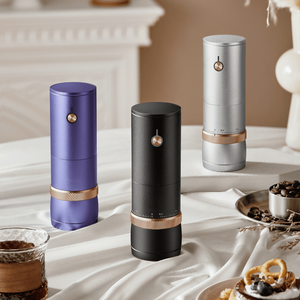 Molinillo de Café Portátil Inalámbrico Recargable, Molinillo Eléctrico de Aleación de Aluminio Ajustable para Uso en Exteriores - Product Image 4