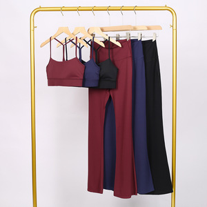 Completo Sportivo da Donna: Top a Y Traspirante e Pantaloni Svasati, con Reggiseno Effetto Nudo, Schiena Bella, Anti-Shock e Push-Up, Ideale per Yoga - Product Image 1