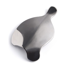 Herramienta de Masaje Corporal de Metal con Logotipo Láser Plateado de Forma Irregular, Tabla Facial Gua Sha - Product Image 4
