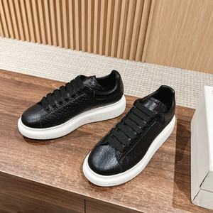 Nouvelles Chaussures Décontractées pour Hommes de Haute Qualité, en Cuir Tendance, à Lacets, avec Doublure en Maille, Antidérapantes - Product Image 2