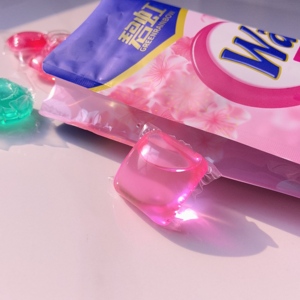 Capsules de lavage en <span class=keywords><strong>gel</strong></span> écologiques jetables arc-en-ciel, distributeur de détergent liquide pour le nettoyage des vêtements - Product Image 4