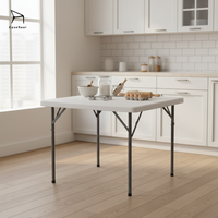 Table pliante portable d'extérieur EaseNeat en plastique, structure robuste, facile à transporter, haute qualité pour pique-niques et événements en plein air