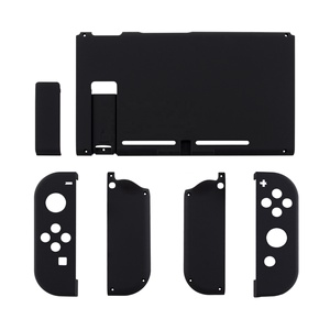 เคสเปลี่ยนทดแทนแบบเต็มตัว ทำจากพลาสติก ยี่ห้อ EXtremeRate สำหรับ Nintendo Switch - Product Image 1