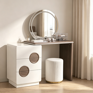 Ensemble de coiffeuse moderne avec miroir LED rond, armoire blanche et tabouret rayé, table de maquillage pour chambre à coucher - Product Image 1