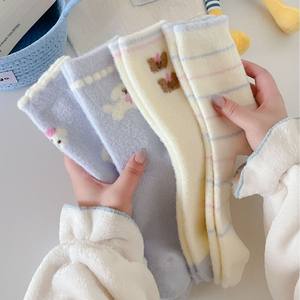 Chaussettes en peluche rose douillettes, extra chaudes, mi-mollet, en polaire australienne, chaussettes thermiques pour femmes, pour dormir à la maison, motif mignon de <span class=keywords><strong>chien</strong></span> - Product Image 4