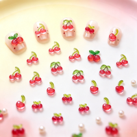 Breloques 3D transparentes en résine en forme de petites cerises, ornements brillants pour ongles en forme de fruits, mini décorations mignonnes pour manucure DIY et ongles à presser