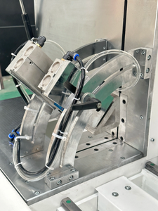 Machine de découpe automatique de connecteurs d'angle CNC pour fenêtres - Product Image 5