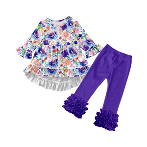 Conjunto de 2 piezas de seda de leche para niña pequeña, top tipo túnica con volantes estampado y pantalones acampanados con volantes - Product Image 1