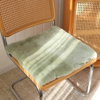 Échantillon disponible, Vente chaude, Coussin décoratif doux en fourrure de mouton 100% Shearling, Vente en gros directe usine