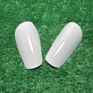 <span class=keywords><strong>Espinilleras</strong></span> <span class=keywords><strong>de</strong></span> Fútbol Blancas, Protectores <span class=keywords><strong>de</strong></span> Piernas <span class=keywords><strong>de</strong></span> Plástico para Niños y Adultos, Equipo <span class=keywords><strong>de</strong></span> Protección, <span class=keywords><strong>Espinilleras</strong></span> con Logotipo Personalizado - Product Image 2