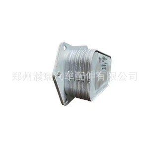 Conjunto de Enfriador de Aceite Hyundai 26421-4A700 con Soporte de Aluminio para Vehículos de Trabajo Mediano-Pesado - Product Image 5