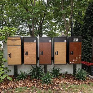 Boîte aux lettres en bois japonaise, boîte à colis pour une livraison sécurisée des courriers et des colis, pour utilisation au bureau de poste - Product Image 1