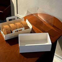 Boîte emballée de rouleau de gâteau transparent de logo personnalisé pour la cuisson des aliments de style coréen