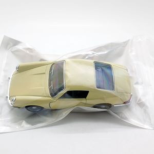 Modelo de Coche Clásico Vintage con Puertas Abatibles - Product Image 5