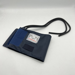 Sfigmomanometro aneroide manuale per uso SC011Medical - Product Image 2