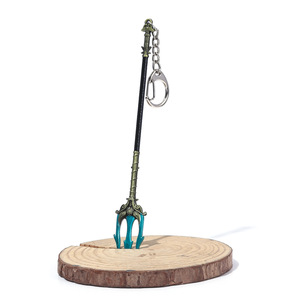 Accesorios del juego War God Llavero <span class=keywords><strong>Trident</strong></span> of the Sea God Colgante de metal y joyería del rey del mar - Product Image 4