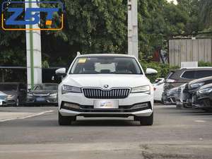 2025 Skoda Superb nouvelle voiture à essence à bas prix Offre Spéciale petite berline pour adultes véhicule à essence d'occasion avec direction à gauche - Product Image 2