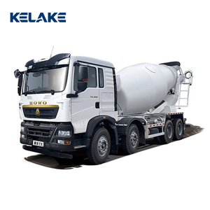 Camión Mezclador de Concreto Howo Automático 8x4, Camión Cisterna de Cemento a Granel de 8cbm con Mezcladora de Concreto - Product Image 1