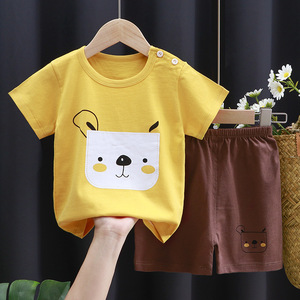 Vente en gros d'ensembles de vêtements pour bébés et enfants unisexes d'été avec t-shirt à manches courtes à motif de dessin animé, 100% coton biologique, meilleur prix - Product Image 3