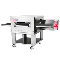 Four à pizza à convoyeur à technologie d'air chaud commercialisé, utilisé pour la cuisson de pizzas, de toasts et de pains dans la chaîne alimentaire.