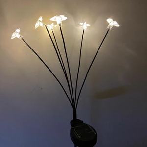 Luces Solares de Jardín LED con Diseño de Abeja, Lámpara Decorativa para Caminos Exteriores, Resistente al Agua, Garantía de 2 Años - Product Image 4