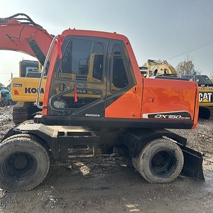 Excavadora de ruedas usada Doosan DX150W-9C con gran potencia para operaciones en carreteras urbanas y en condiciones originales del vehículo. - Product Image 2