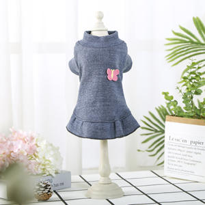 ملابس من الفراء للحيوانات الأليفة منخفضة السعر واقتصادية للبيع المباشر بسعر الجملة للكلاب والقطط مع تنورات ملابس حيوانات أليفة مرنة تسمح بالتهوية - Product Image 2