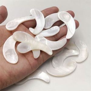 Cuillère personnalisable de luxe en nacre naturelle, finition miroir, non toxique, pour cadeaux, masques faciaux et petits contenants de caviar - Product Image 3