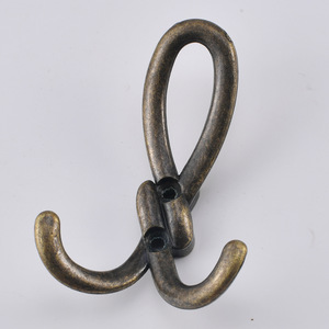 Zinc Alloy Wall Mounted Double Coat Hook Bronze <b>Rustic</b> Design For <b>Wardrobe</b> Entryway Bathroom Kitchen - Product Image 2