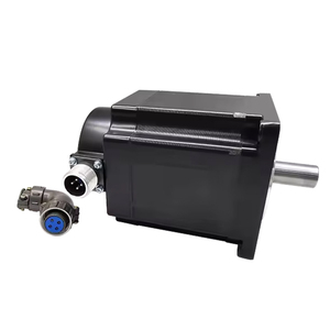 Kit de Motor y Controlador Híbrido de 3 Fases, 1.2 Grados, 130 mm, Gran Torque de Retención, 54 - Product Image 1