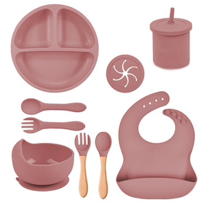 Set <span class=keywords><strong>de</strong></span> Regalo para Bebés en Oferta, Plato y Tazón con Succión para Niños Pequeños, Vaso, Babero, Cuchara, Set <span class=keywords><strong>de</strong></span> Alimentación <span class=keywords><strong>de</strong></span> Silicona para Bebés - Product Image 4