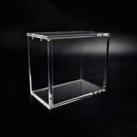 Boîte de protection en acrylique transparente magnétique monobloc pour booster anglais personnalisé OP-01 en gros